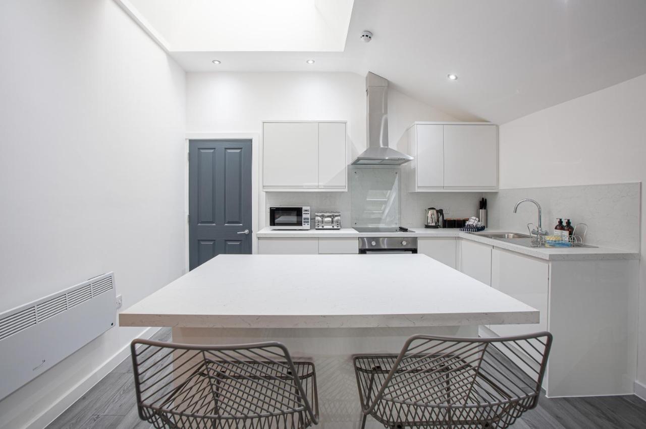 Charles Alexander Short - The Gateway Apartamento Blackpool